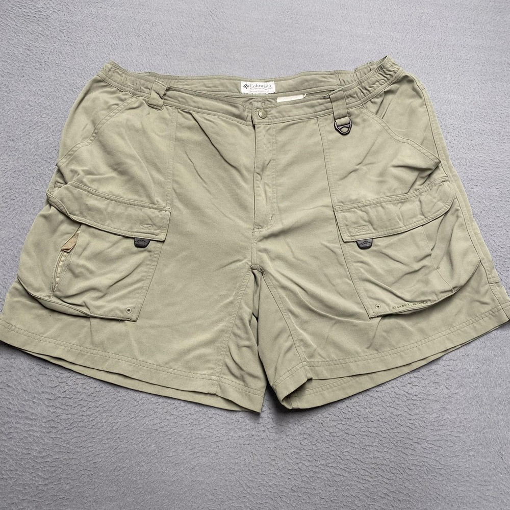 Columbia Shorts Mens 42 Green Cargo Canvas Omni-Dry Relaxed Fit 9 In Pockets